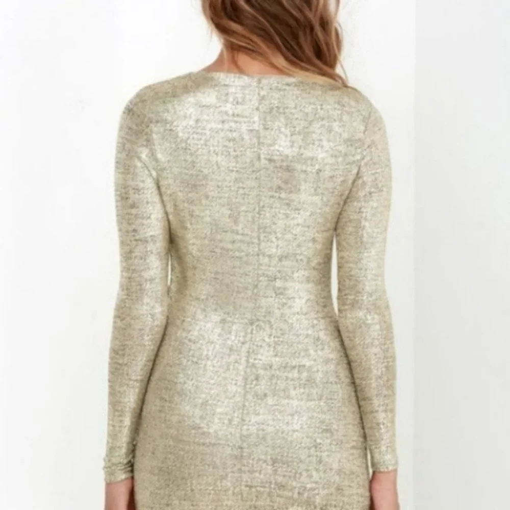 Lulus Long Sleeve Gold Dress New Years party holiday shimmer NWT - Picture 3 of 6